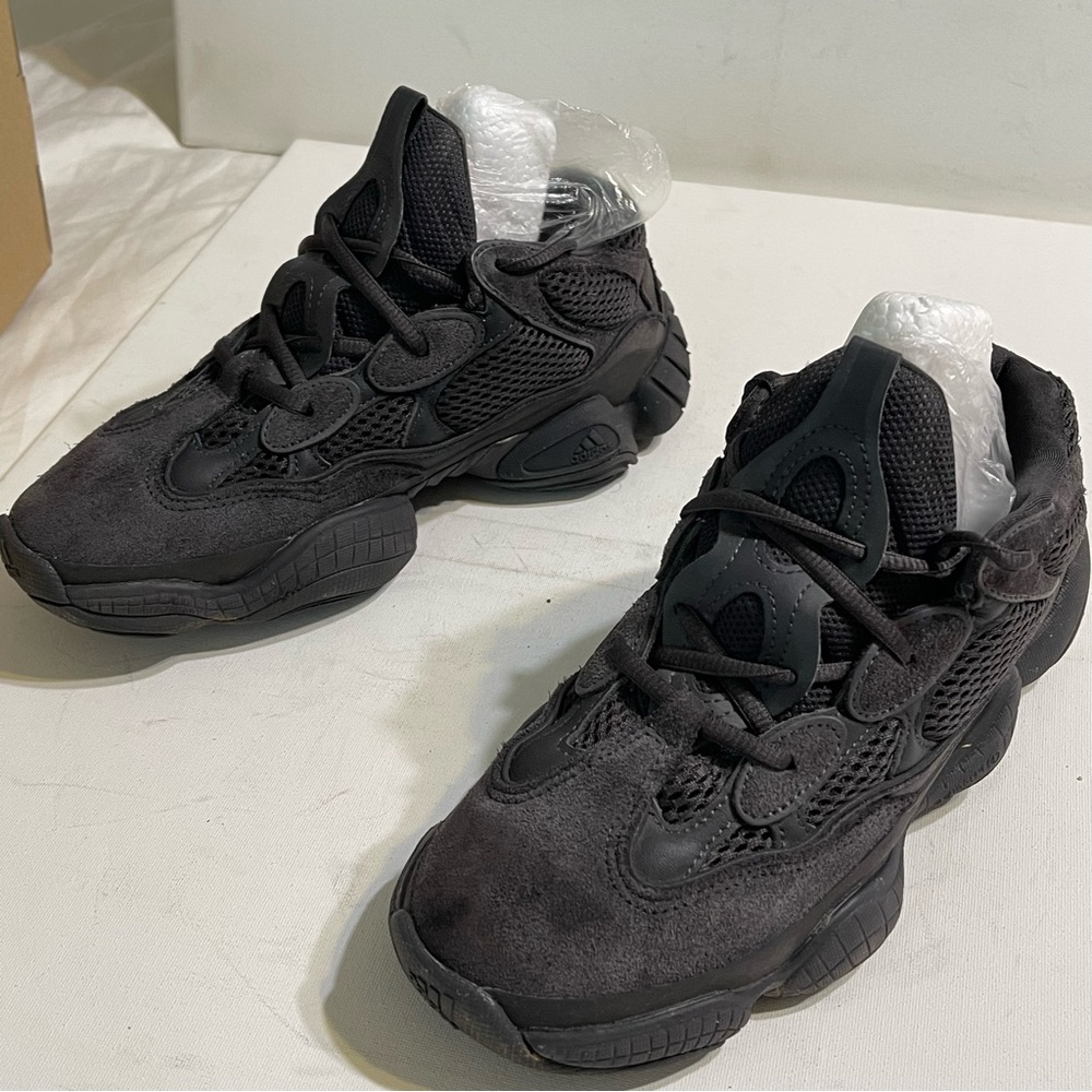 Adidas Yeezy 500 Charcoal Sneakers Men 6.5